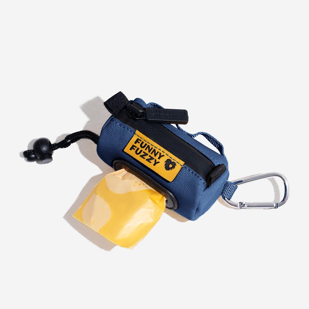 FunnyFuzzy Waterproof Guinzaio Attaccante Dispenser per borse per cacca - Flexi Walker