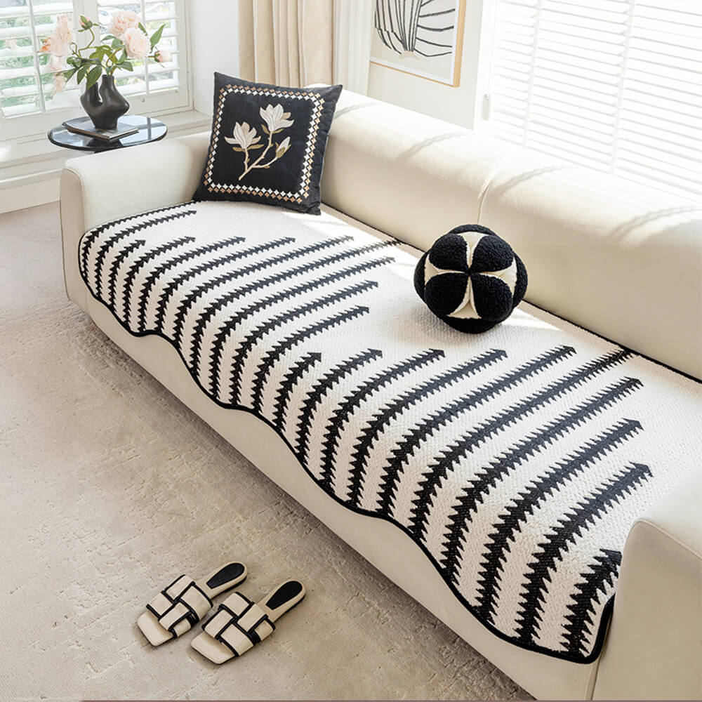 Cubierta moderna del sofá chenille de chenille chevron con bordes ondulados
