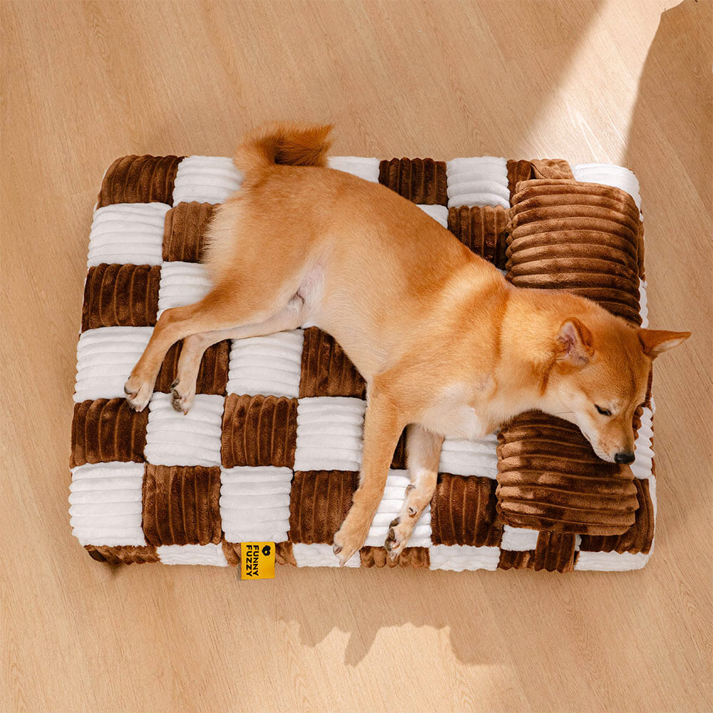 Lit pour chien de soutien orthopédique en échiquier en peluche fait à la main avec oreiller