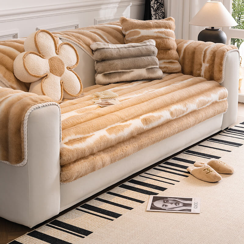 Bellissima copertina di divano peluche a stripe a stripe a gradiente