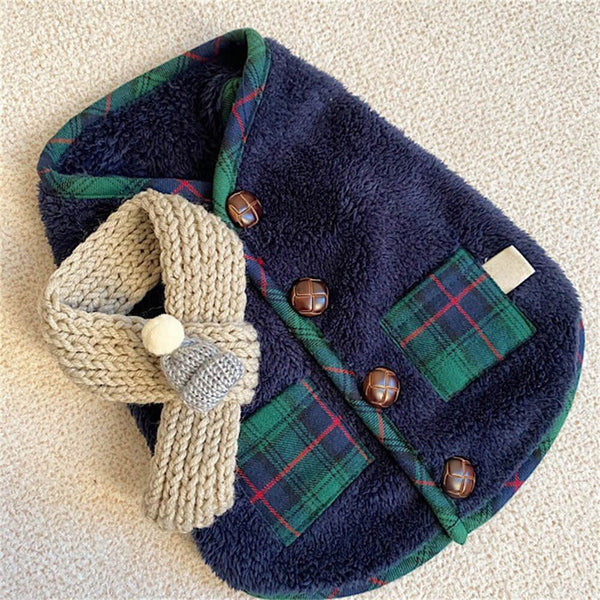 Chaqueta para perros de invierno a cuadros con bufanda: festivo y acogedor para las vacaciones