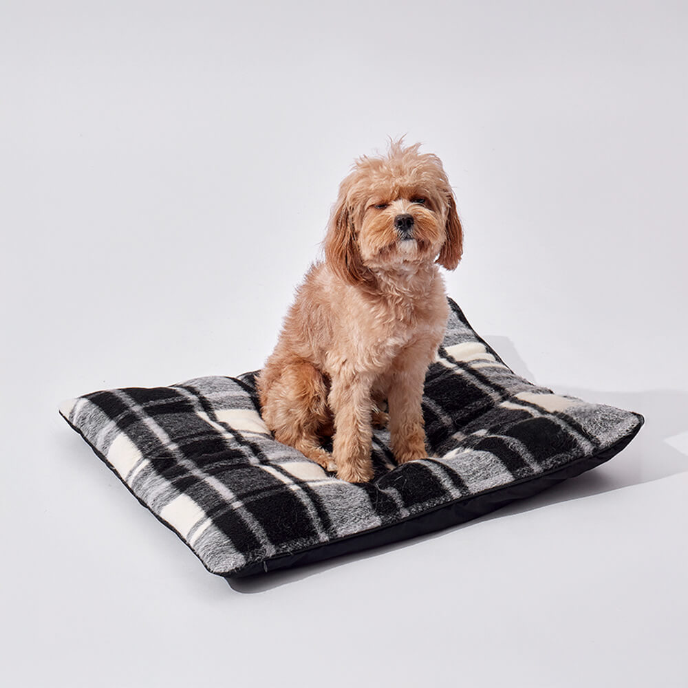 Tapis pour chien et chat en nylon imperméable double face confortable cerise