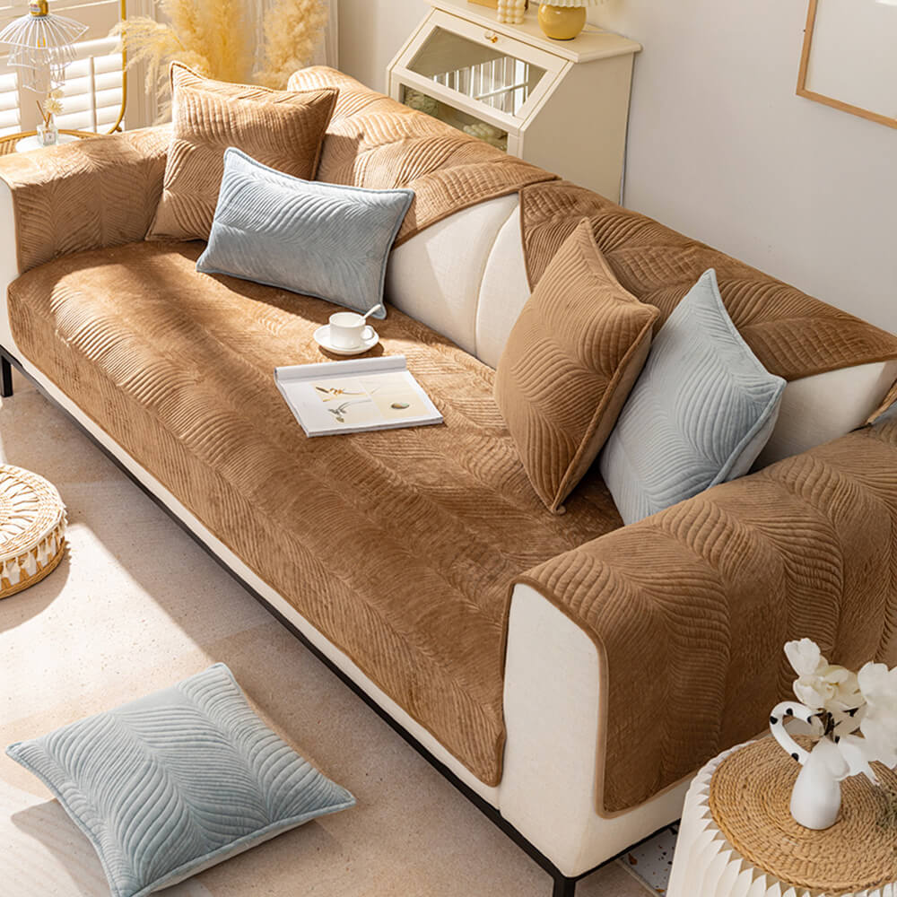 Leaf Patterned Plush Warm Non-Slip Couch Cover