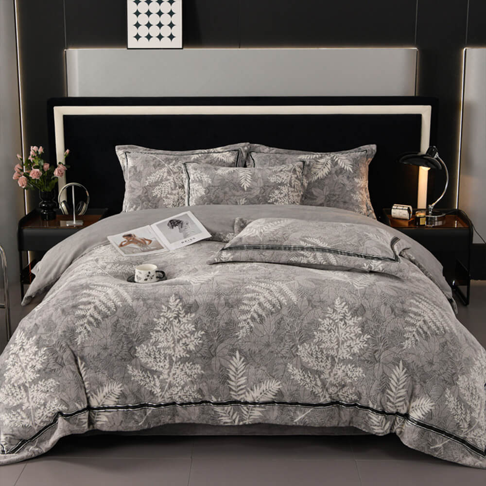 Premium Soft 3D Floral Trimmed Milk Velvet Bed Sheet Set