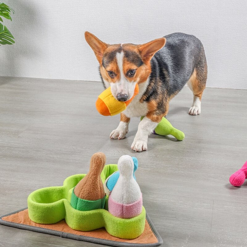 Juguete dispensador de golosinas para perros con rompecabezas interactivo de bolos