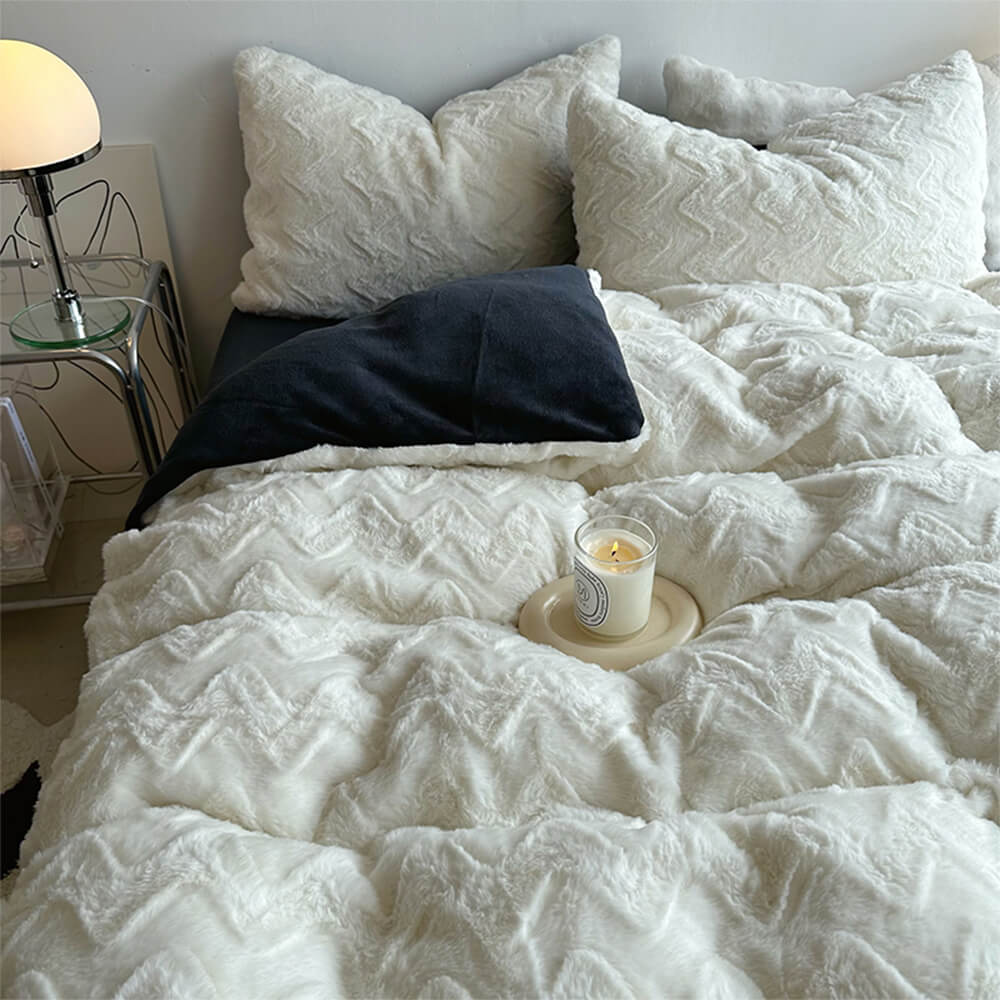 Wavy Textured Luxury Plush Bed Sheet Set