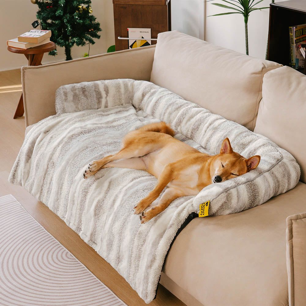 Nordic Plüsch-Sofaschutz-Hundematte – PawLounge