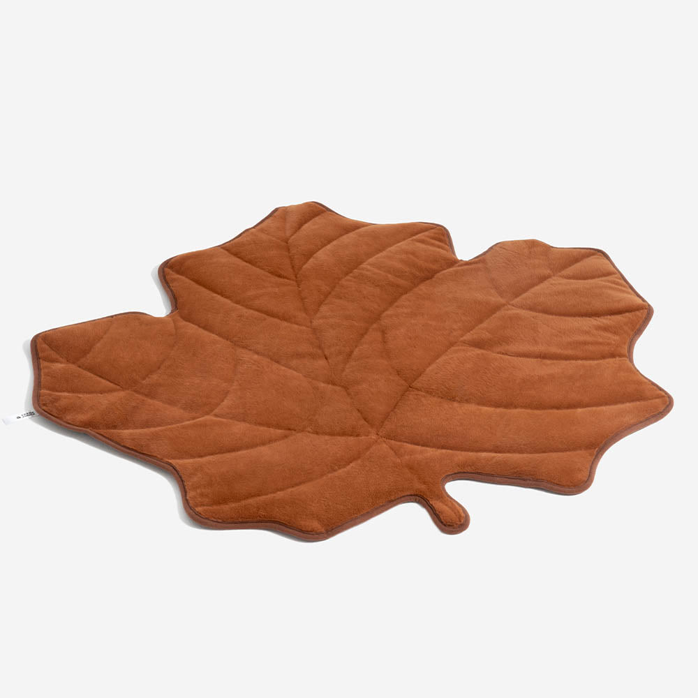 The Leaf Collector - Alfombra para perros lavable con forma de hoja de felpa