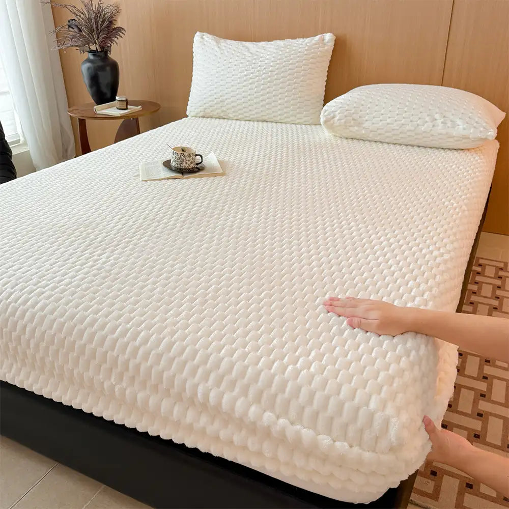 Housse de matelas drap-housse en velours de lait chaud gaufré de style baroque