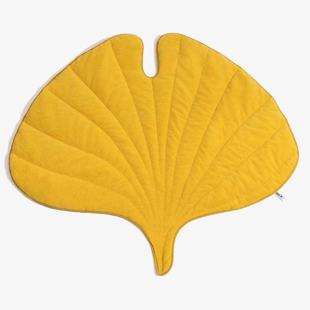 Plush Leaf-Shaped Washable Dog Mat-The Leaf Collector