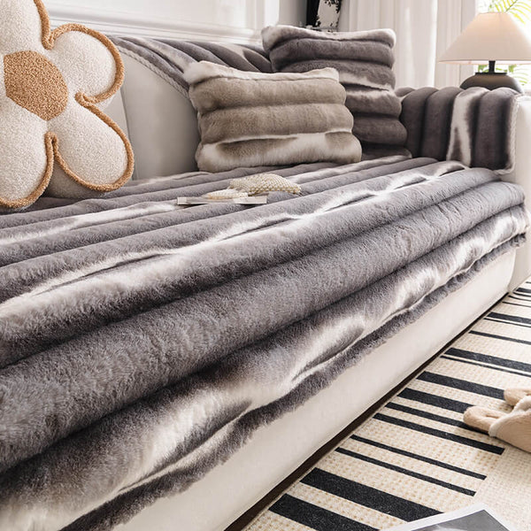Bellissima copertina di divano peluche a stripe a stripe a gradiente