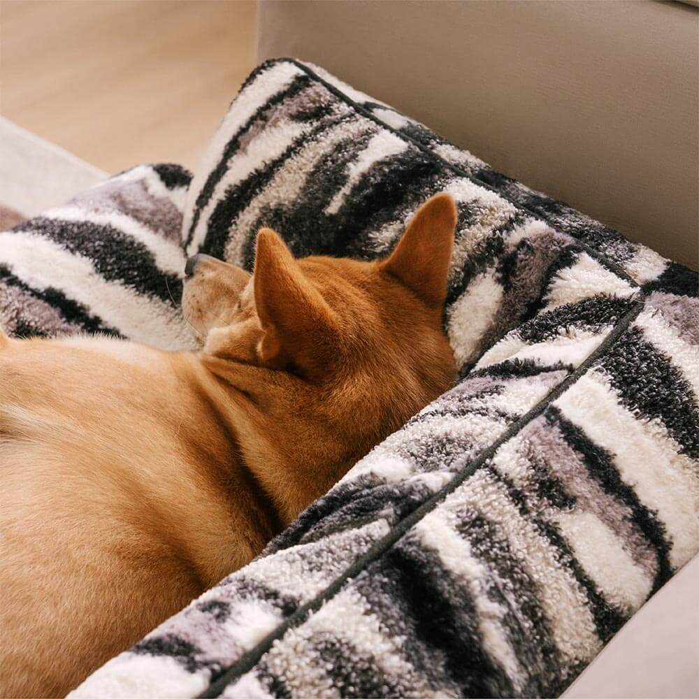 Nordic Plüsch-Sofaschutz-Hundematte – PawLounge