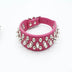 Collares multicolor de mascotas con tachuelas