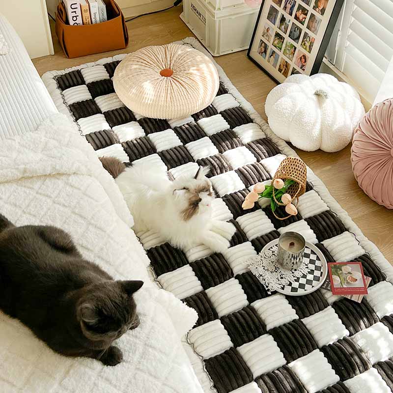 Cremefarbener, großer, quadratischer, flauschiger Hundematten-Bettbezug mit Karomuster