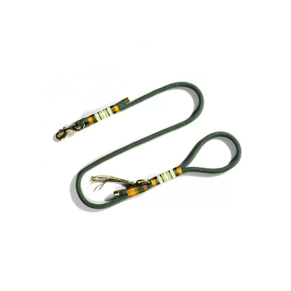 Accessori per cani freschi intrecciati a mano